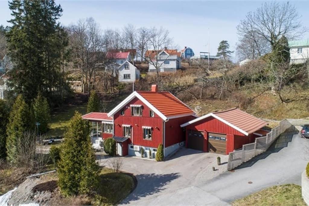 Nyrenoverat Kaellarlaegenhet Apartment Ljungskile Luaran gambar