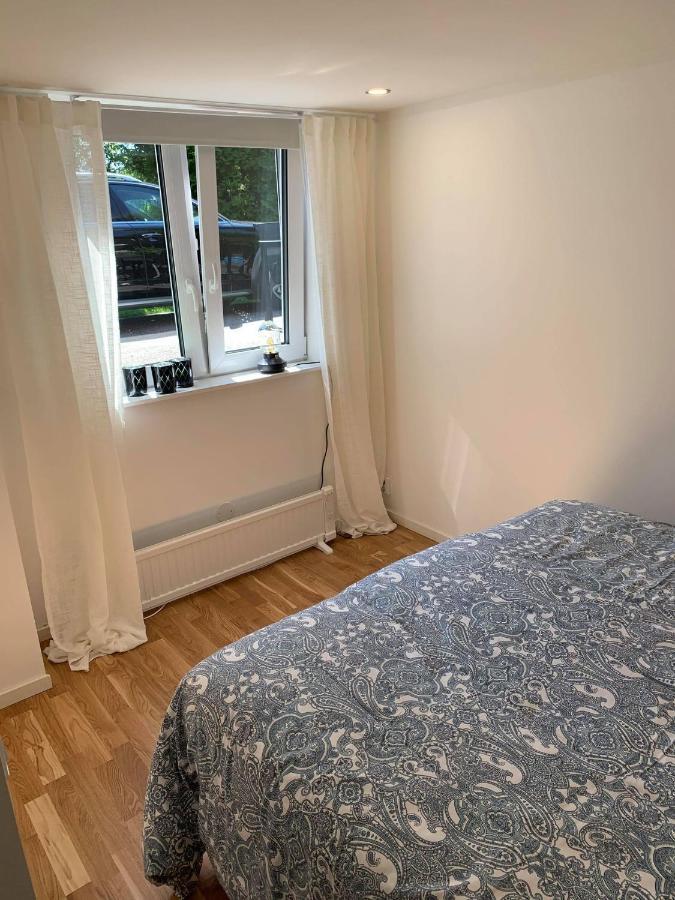 Nyrenoverat Kaellarlaegenhet Apartment Ljungskile Luaran gambar